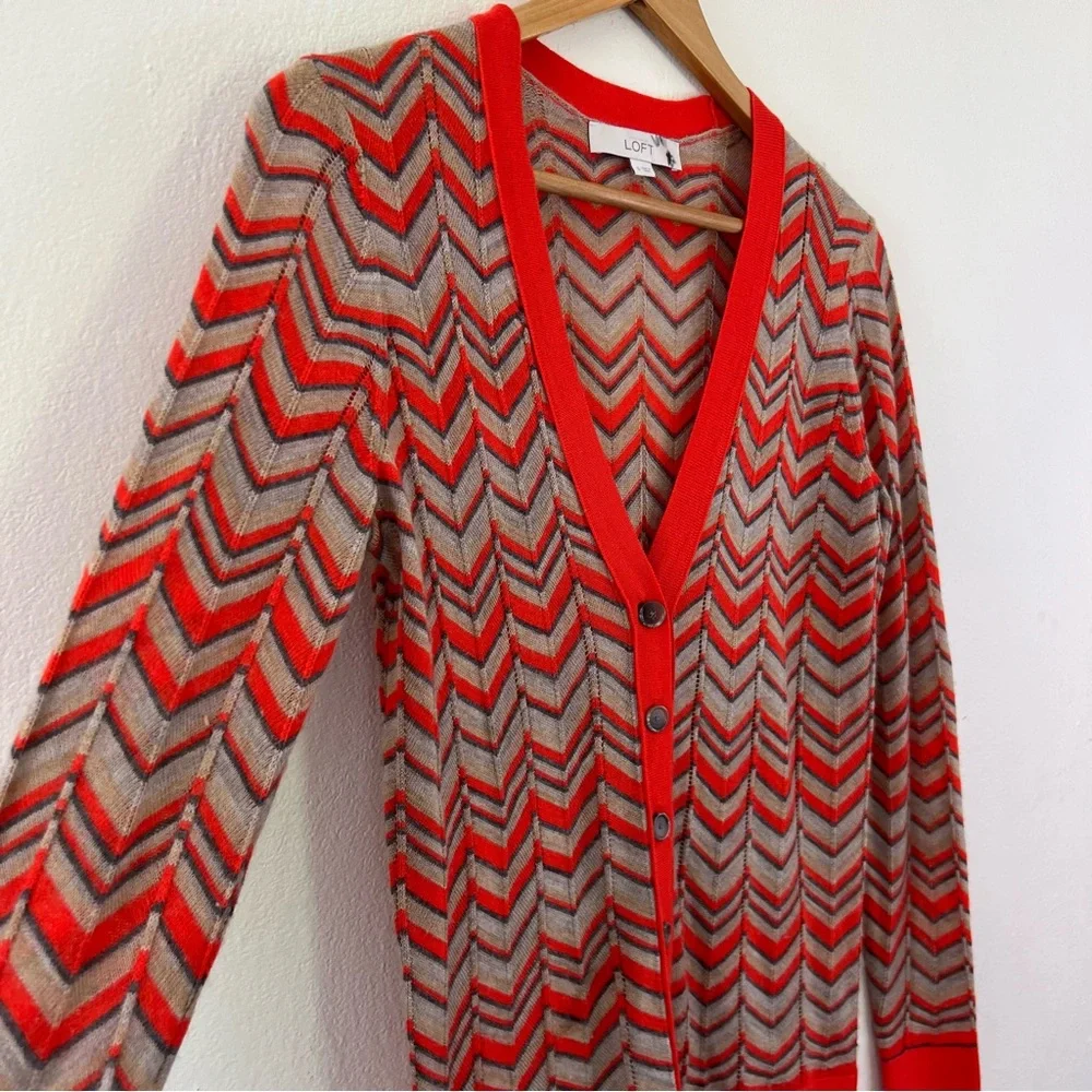 LOFT Orange Wool Blend Chevron Printed Lightweight Buttoned Cardigan Sweater - Picture 4 of 12